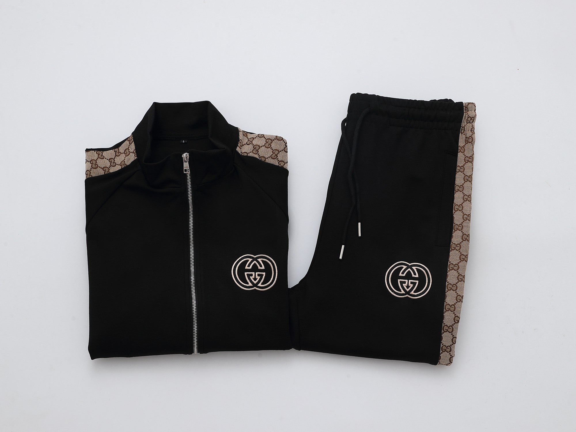 Gucci GG Suit Gold | DropLoot™