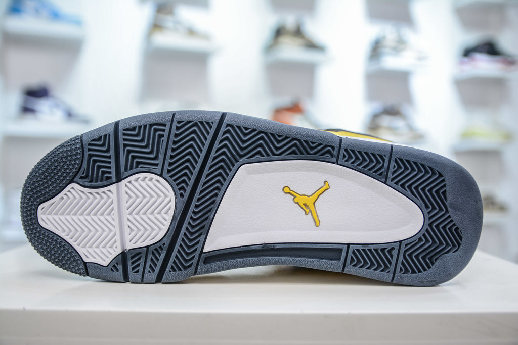 Air Jordan 4 Retro Lightning | DropLoot™