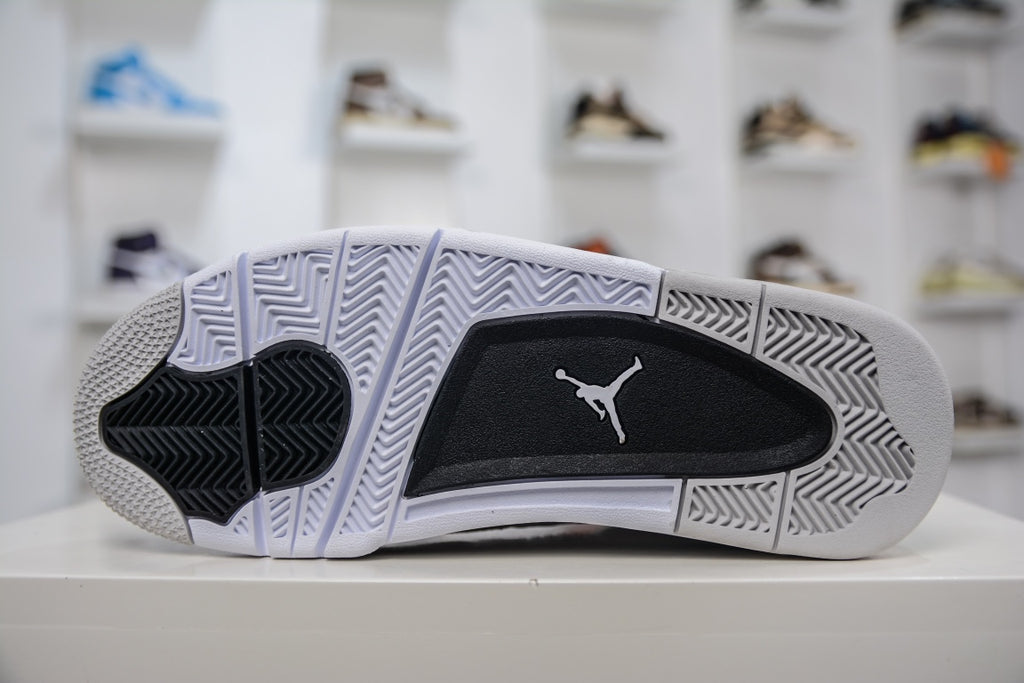 AIR JORDAN 4 RETRO | DropLoot™