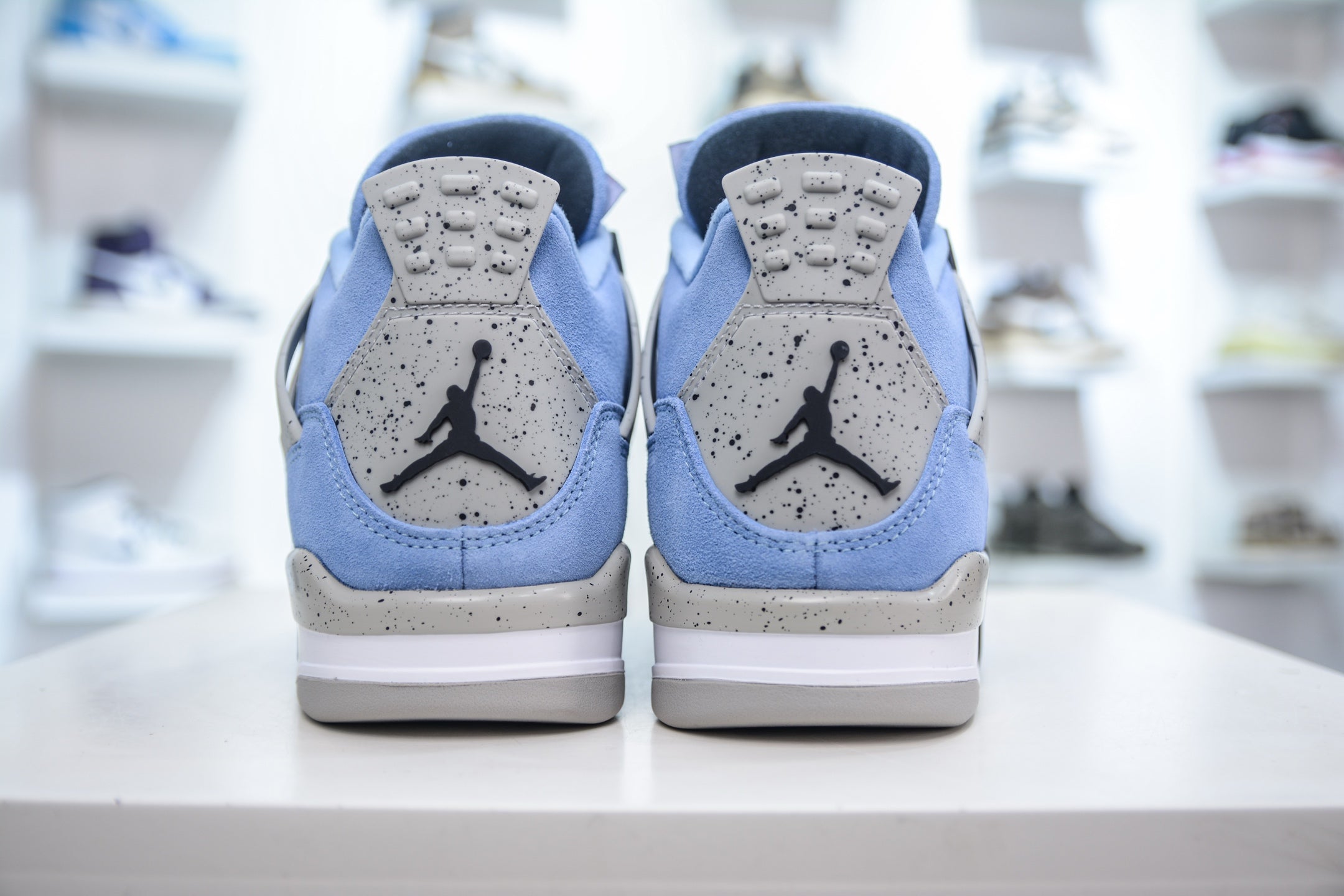 Air Jordan 4 Retro University Blue | DropLoot™